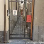 Pada Apartment